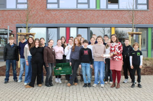 Siebtklässler backen sich zum Spendenerfolg